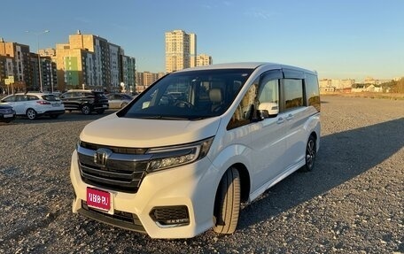 Honda Stepwgn IV, 2019 год, 2 650 000 рублей, 1 фотография