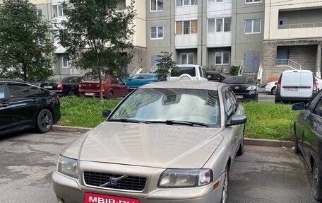 Volvo S80 II рестайлинг 2, 2003 год, 400 000 рублей, 1 фотография