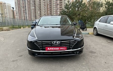 Hyundai Sonata VIII, 2021 год, 2 880 000 рублей, 2 фотография