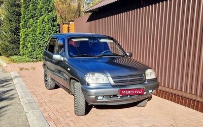 Chevrolet Niva I рестайлинг, 2005 год, 285 000 рублей, 1 фотография