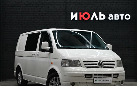 Volkswagen Transporter T5 рестайлинг, 2005 год, 1 040 000 рублей, 3 фотография