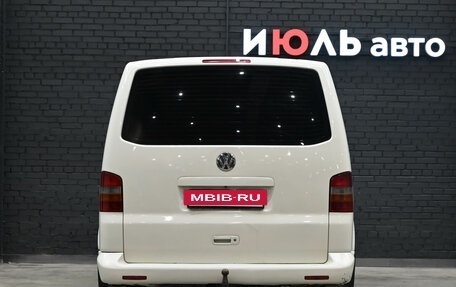 Volkswagen Transporter T5 рестайлинг, 2005 год, 1 040 000 рублей, 5 фотография