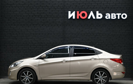 Hyundai Solaris II рестайлинг, 2011 год, 940 000 рублей, 7 фотография