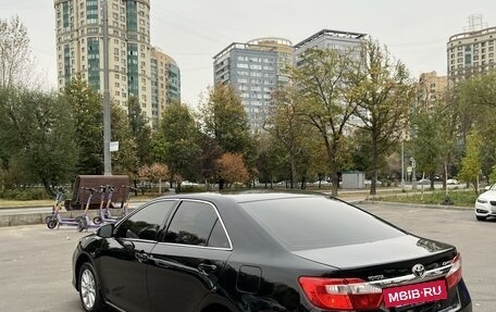 Toyota Camry, 2013 год, 1 465 000 рублей, 6 фотография