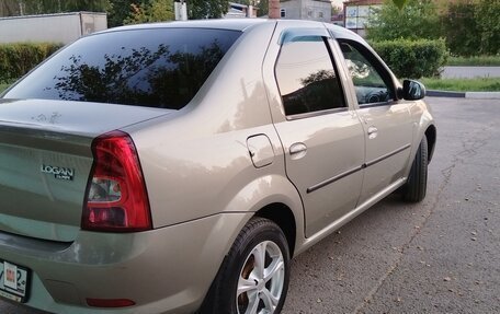 Renault Logan I, 2014 год, 598 000 рублей, 6 фотография