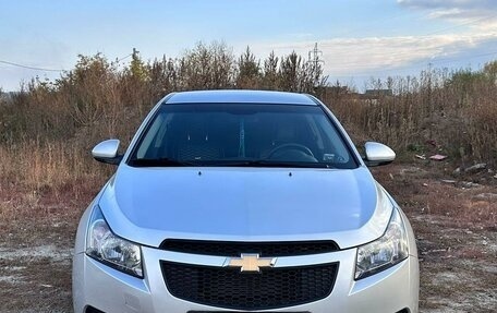 Chevrolet Cruze II, 2012 год, 850 000 рублей, 3 фотография