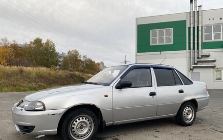 Daewoo Nexia I рестайлинг, 2010 год, 280 000 рублей, 2 фотография