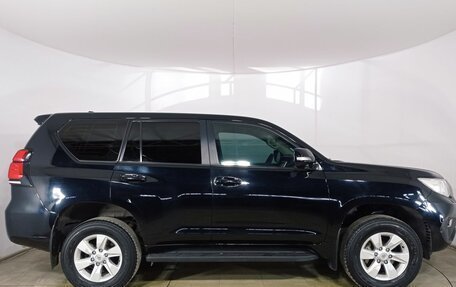 Toyota Land Cruiser Prado 150 рестайлинг 2, 2019 год, 4 800 000 рублей, 4 фотография