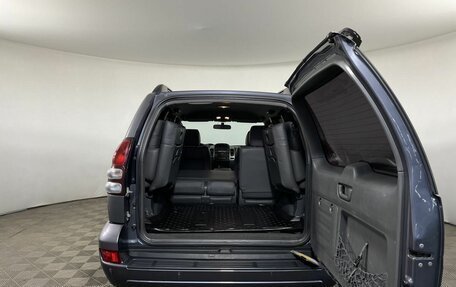 Toyota Land Cruiser Prado 120 рестайлинг, 2008 год, 2 030 000 рублей, 18 фотография