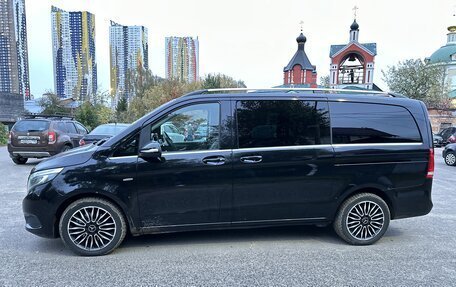 Mercedes-Benz V-Класс, 2016 год, 3 990 000 рублей, 4 фотография