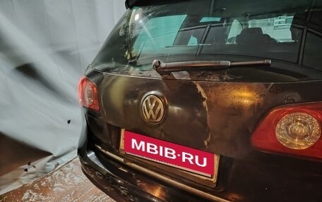 Volkswagen Passat B6, 2005 год, 630 000 рублей, 7 фотография