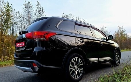 Mitsubishi Outlander III рестайлинг 3, 2018 год, 2 500 000 рублей, 1 фотография