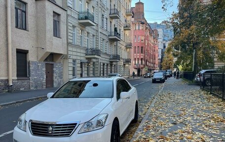 Toyota Crown, 2010 год, 2 500 000 рублей, 20 фотография