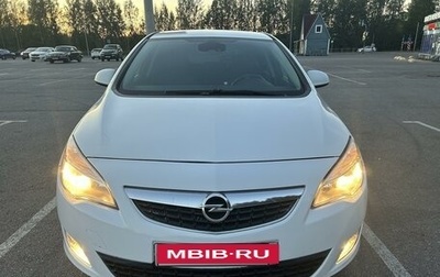 Opel Astra J, 2010 год, 720 000 рублей, 1 фотография