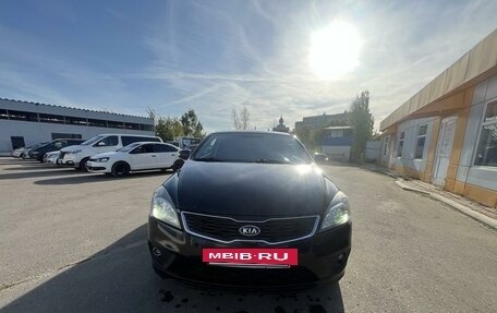 KIA cee'd I рестайлинг, 2011 год, 690 000 рублей, 3 фотография