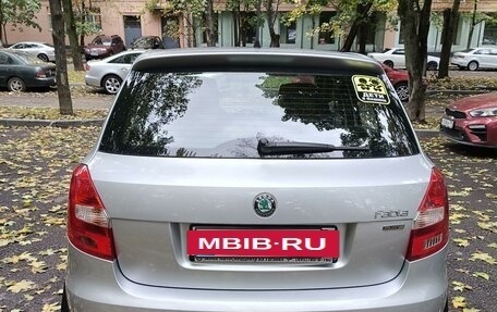 Skoda Fabia II, 2011 год, 870 000 рублей, 5 фотография