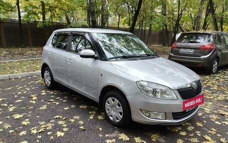 Skoda Fabia II, 2011 год, 870 000 рублей, 2 фотография