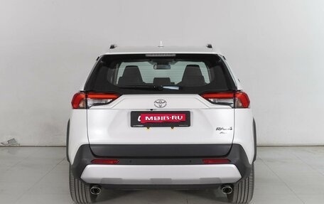 Toyota RAV4, 2024 год, 4 784 000 рублей, 4 фотография