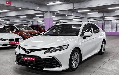 Toyota Camry, 2021 год, 2 950 000 рублей, 1 фотография