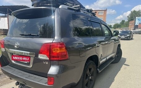 Toyota Land Cruiser 200, 2014 год, 4 300 000 рублей, 3 фотография