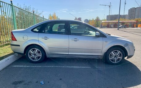 Ford Focus II рестайлинг, 2005 год, 485 000 рублей, 3 фотография