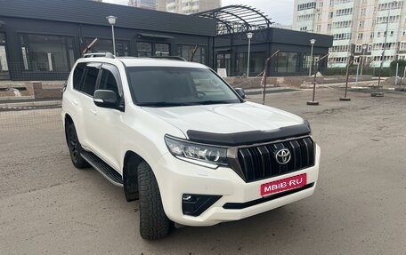 Toyota Land Cruiser Prado 150 рестайлинг 2, 2021 год, 7 100 000 рублей, 1 фотография