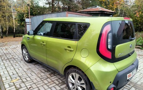 KIA Soul II рестайлинг, 2015 год, 1 630 000 рублей, 3 фотография