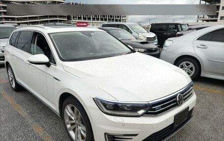 Volkswagen Passat B8 рестайлинг, 2017 год, 2 050 000 рублей, 1 фотография