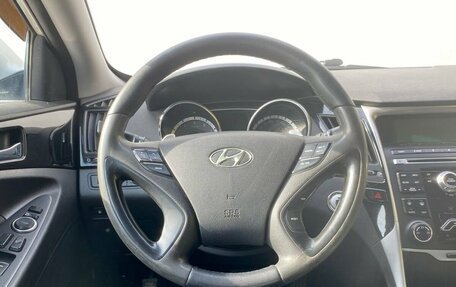 Hyundai Sonata VI, 2011 год, 1 150 000 рублей, 10 фотография