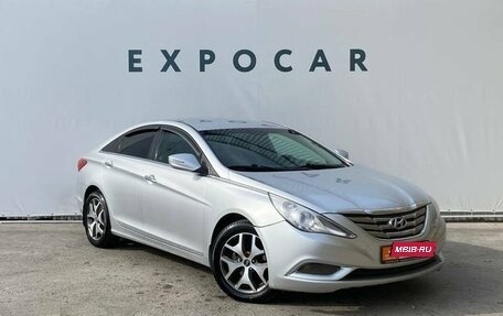 Hyundai Sonata VI, 2011 год, 1 150 000 рублей, 7 фотография