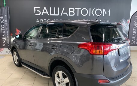 Toyota RAV4, 2013 год, 2 100 000 рублей, 4 фотография