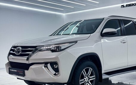 Toyota Fortuner II, 2018 год, 3 499 000 рублей, 2 фотография