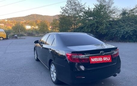 Toyota Camry, 2013 год, 1 900 000 рублей, 3 фотография