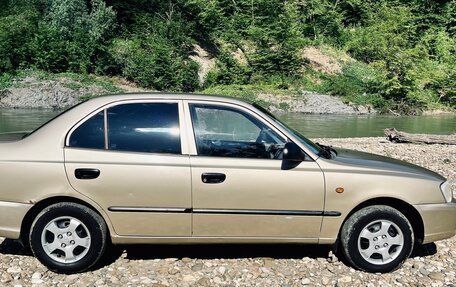 Hyundai Accent II, 2004 год, 450 000 рублей, 2 фотография