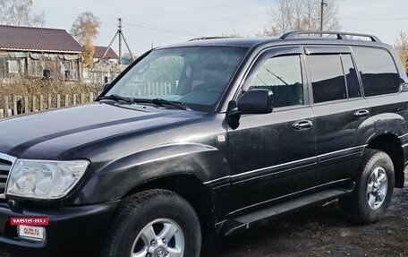 Toyota Land Cruiser 100 рестайлинг 2, 2001 год, 1 850 000 рублей, 2 фотография