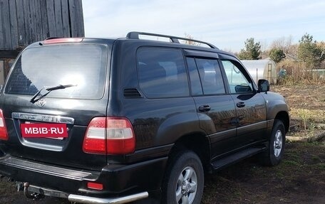 Toyota Land Cruiser 100 рестайлинг 2, 2001 год, 1 850 000 рублей, 5 фотография