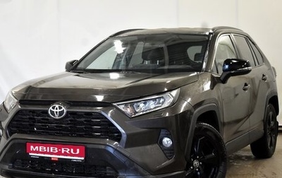 Toyota RAV4, 2021 год, 3 950 000 рублей, 1 фотография