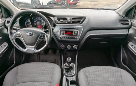 KIA Rio III рестайлинг, 2015 год, 1 150 000 рублей, 21 фотография