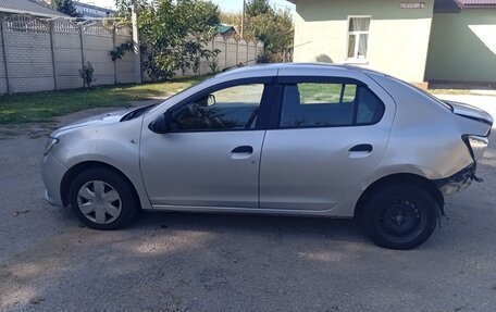 Renault Logan II, 2016 год, 400 000 рублей, 5 фотография