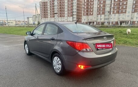 Hyundai Solaris II рестайлинг, 2015 год, 850 000 рублей, 7 фотография