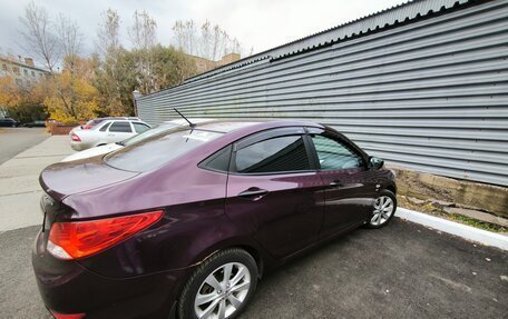 Hyundai Solaris II рестайлинг, 2012 год, 1 050 000 рублей, 3 фотография