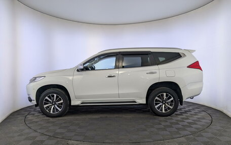 Mitsubishi Pajero Sport III рестайлинг, 2017 год, 2 775 000 рублей, 24 фотография