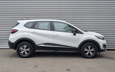 Renault Kaptur I рестайлинг, 2019 год, 1 100 000 рублей, 4 фотография