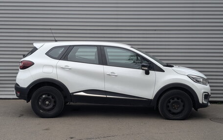 Renault Kaptur I рестайлинг, 2019 год, 1 100 000 рублей, 4 фотография