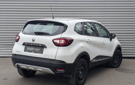 Renault Kaptur I рестайлинг, 2019 год, 1 100 000 рублей, 5 фотография