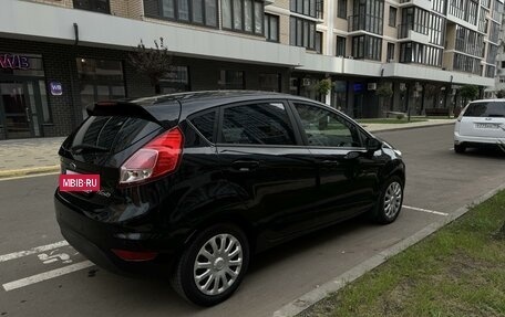 Ford Fiesta, 2016 год, 940 000 рублей, 5 фотография