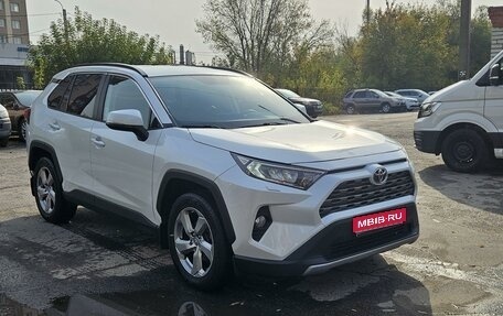 Toyota RAV4, 2021 год, 3 560 000 рублей, 1 фотография