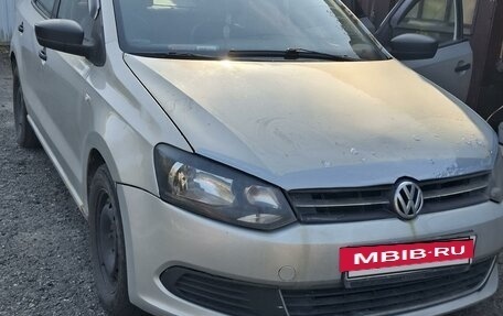 Volkswagen Polo VI (EU Market), 2012 год, 400 000 рублей, 4 фотография