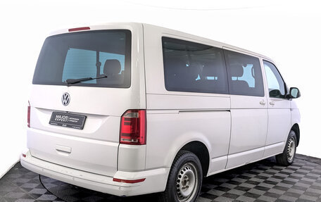 Volkswagen Caravelle T6 рестайлинг, 2019 год, 2 750 000 рублей, 5 фотография