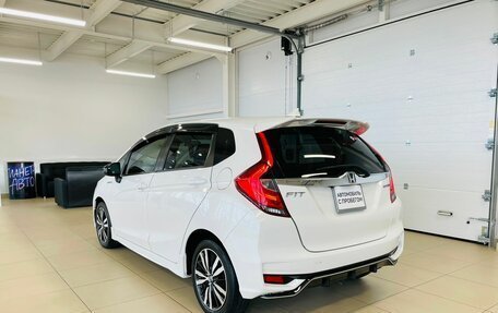 Honda Fit III, 2018 год, 1 409 000 рублей, 4 фотография